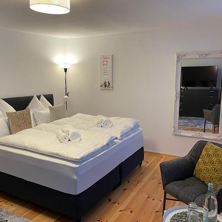Voh Studio Mitten In Vohenstrauss, Smart-Tv, Parkplatz Exterior photo