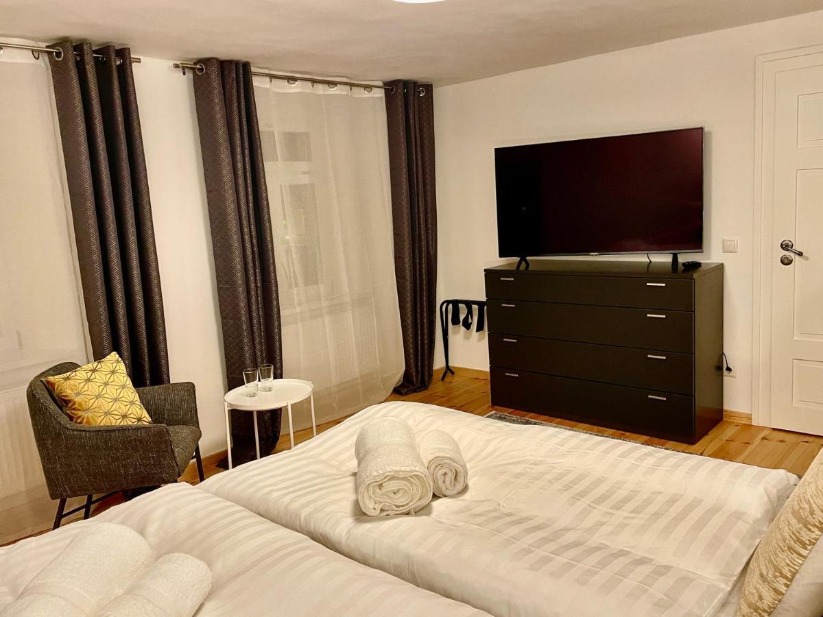 Voh Studio Mitten In Vohenstrauss, Smart-Tv, Parkplatz Exterior photo